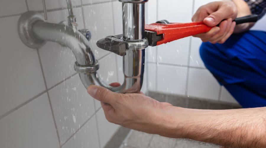 Expert burst pipe repair services in Bremen, KY